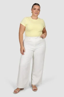 Fayt Tops | BUTTERY TEE LEMON