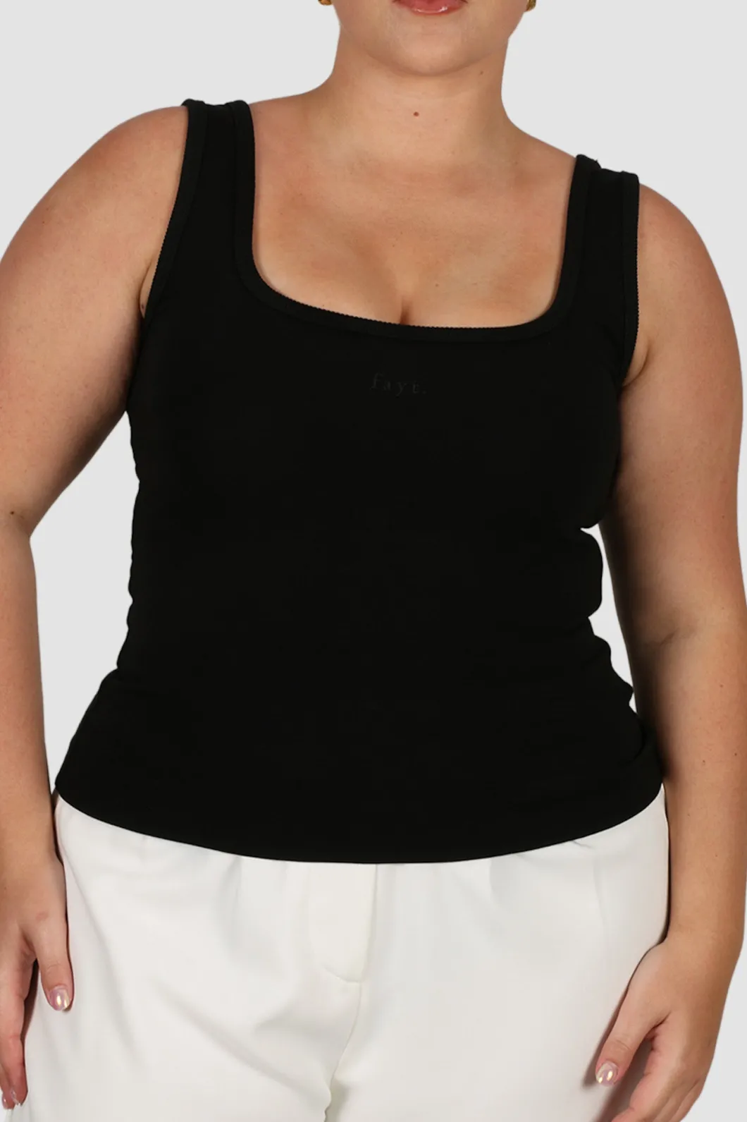 Fayt Tops | Activewear | LOGO TANK BLACKOUT