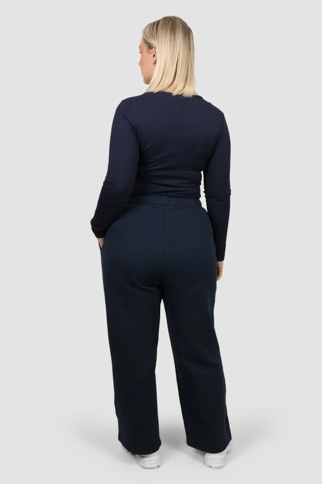 Fayt Sets | FLARE SWEATPANT MIDNIGHT