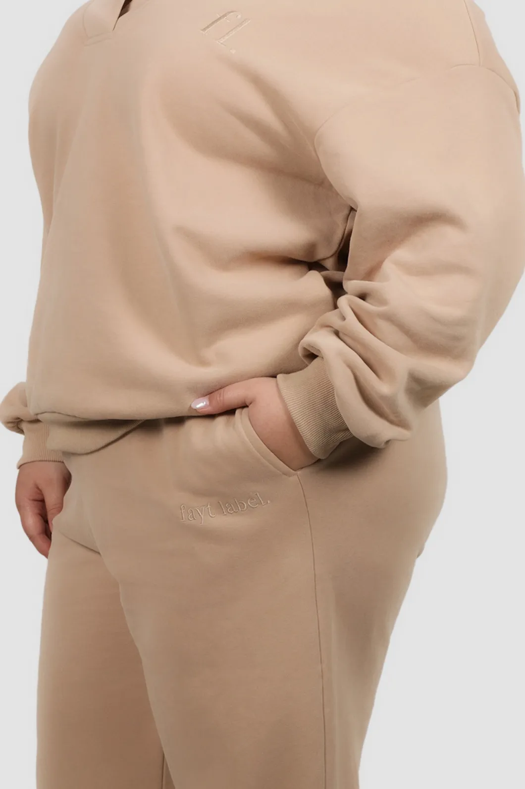Fayt Sets | FLARE SWEATPANT NEUTRAL