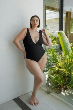 Fayt Swimwear | SEONA SWIMSUIT BLACK CRINKLE