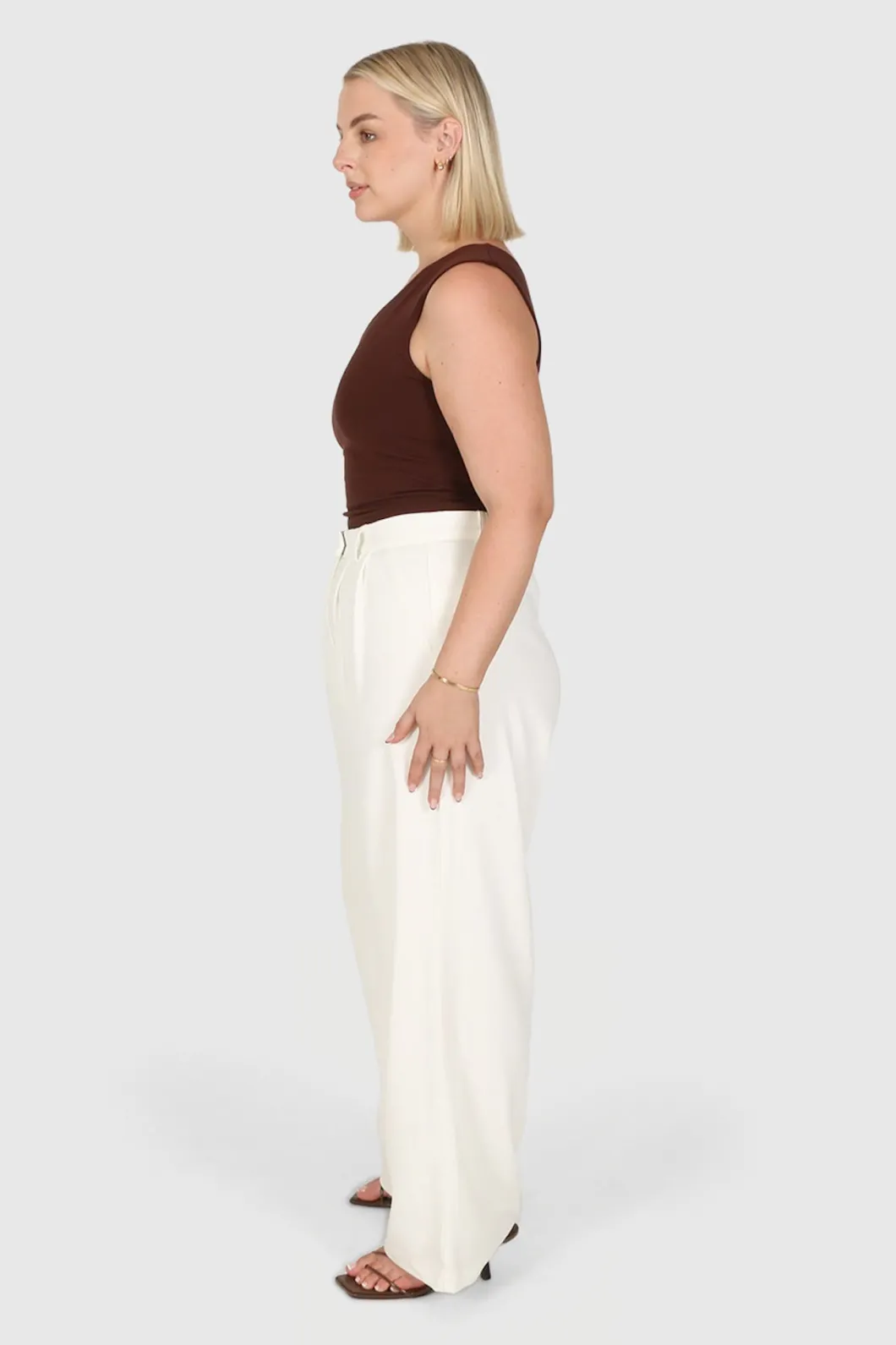Fayt Tops | SULLIVAN ONE SHOULDER TOP CHOC